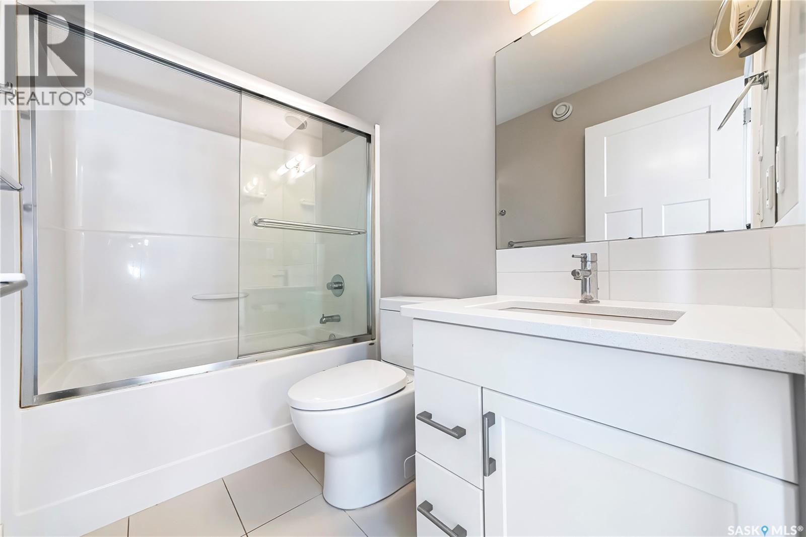 402 Meadows Boulevard, Saskatoon, SK