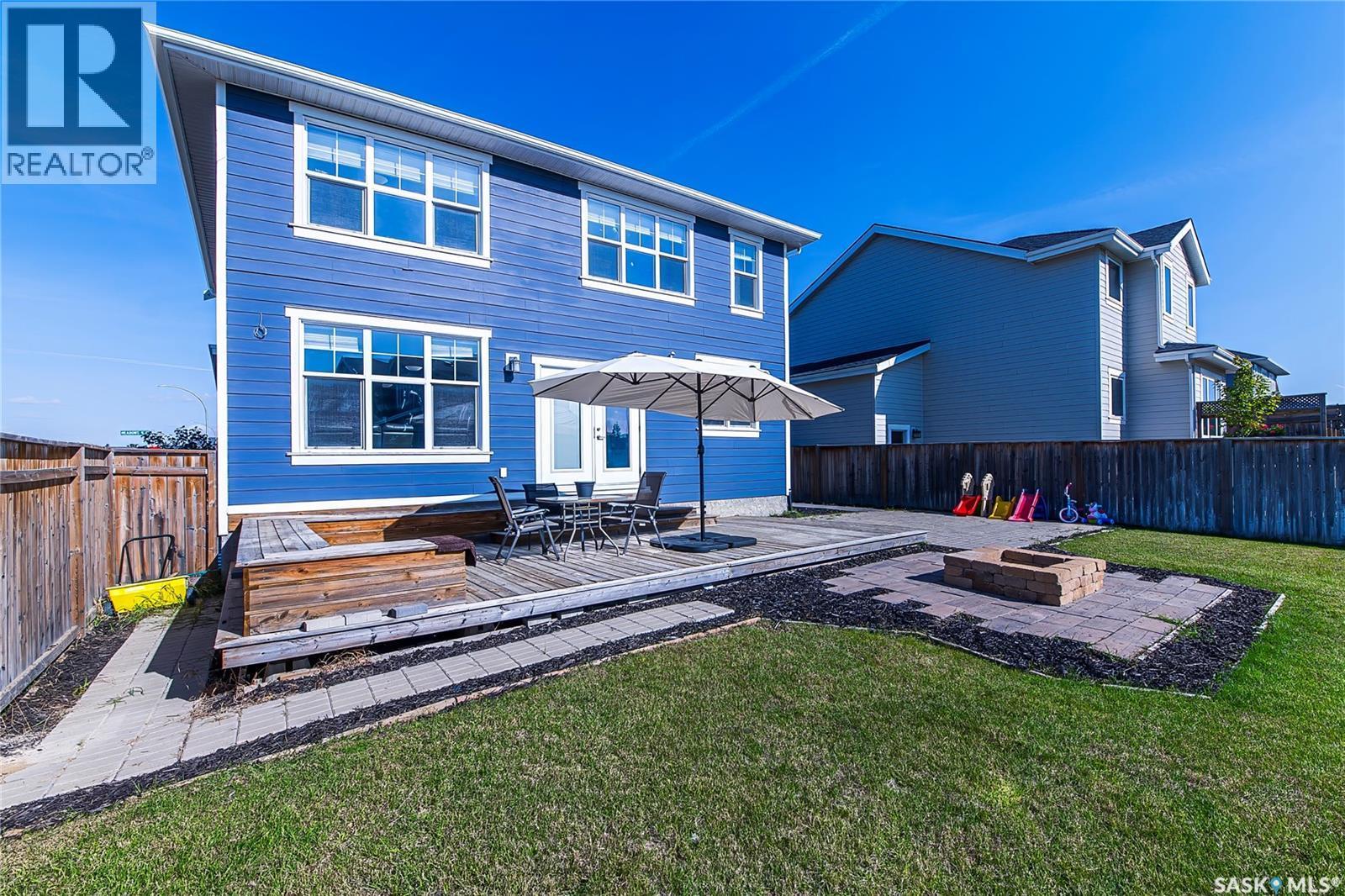 402 Meadows Boulevard, Saskatoon, SK