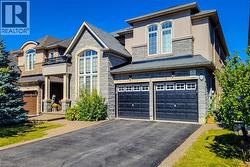 23 CURRAN Road Ancaster, ON L9K 0H4