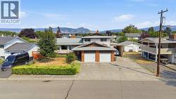2555 Grenfell Road Kelowna, BC V1Y 3C9