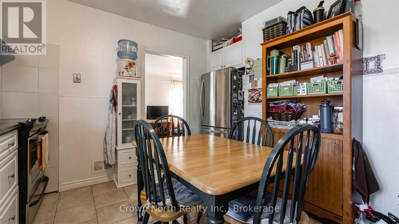 196 Blucher Street, Kitchener, ON