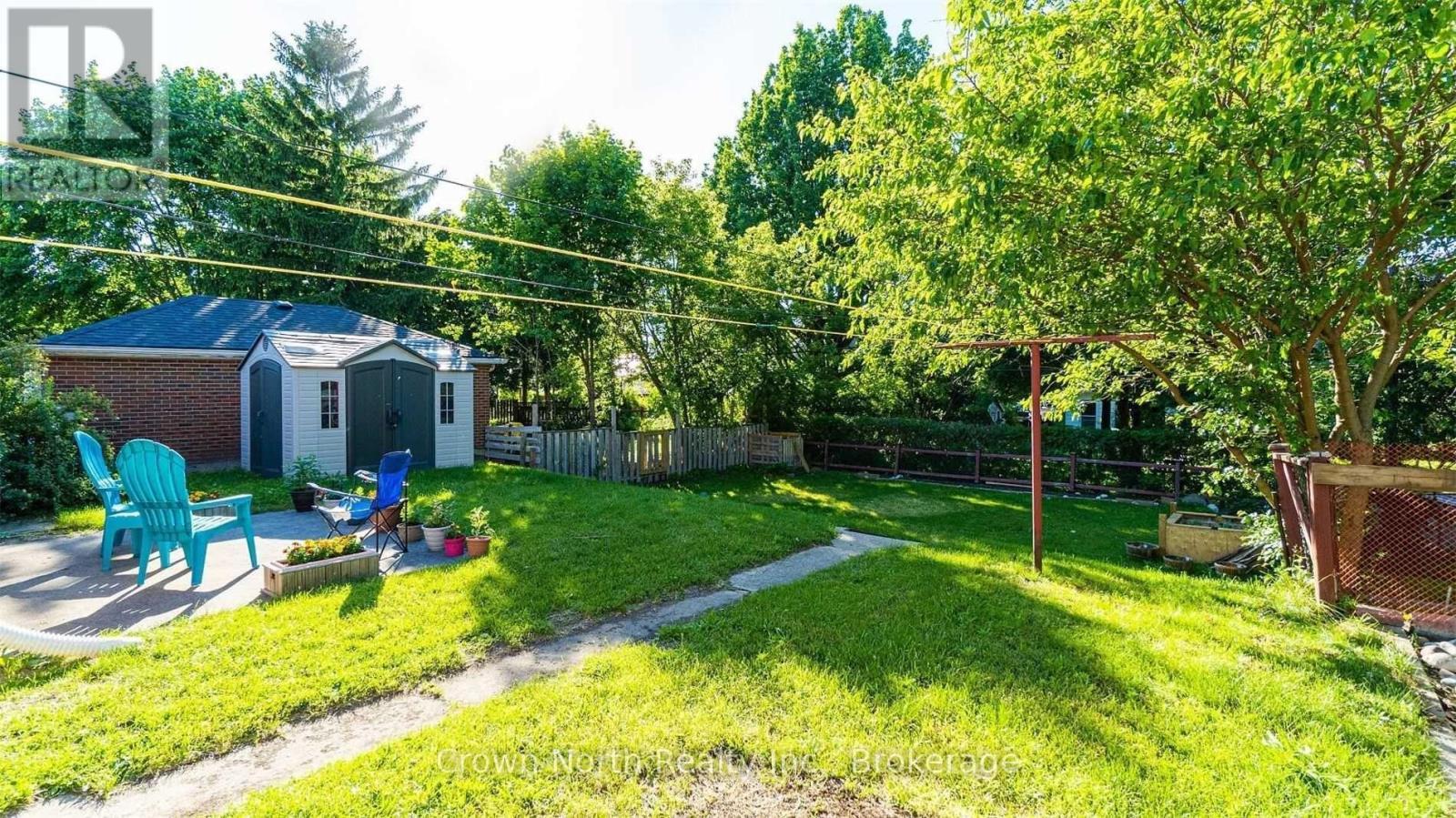 196 Blucher Street, Kitchener, ON