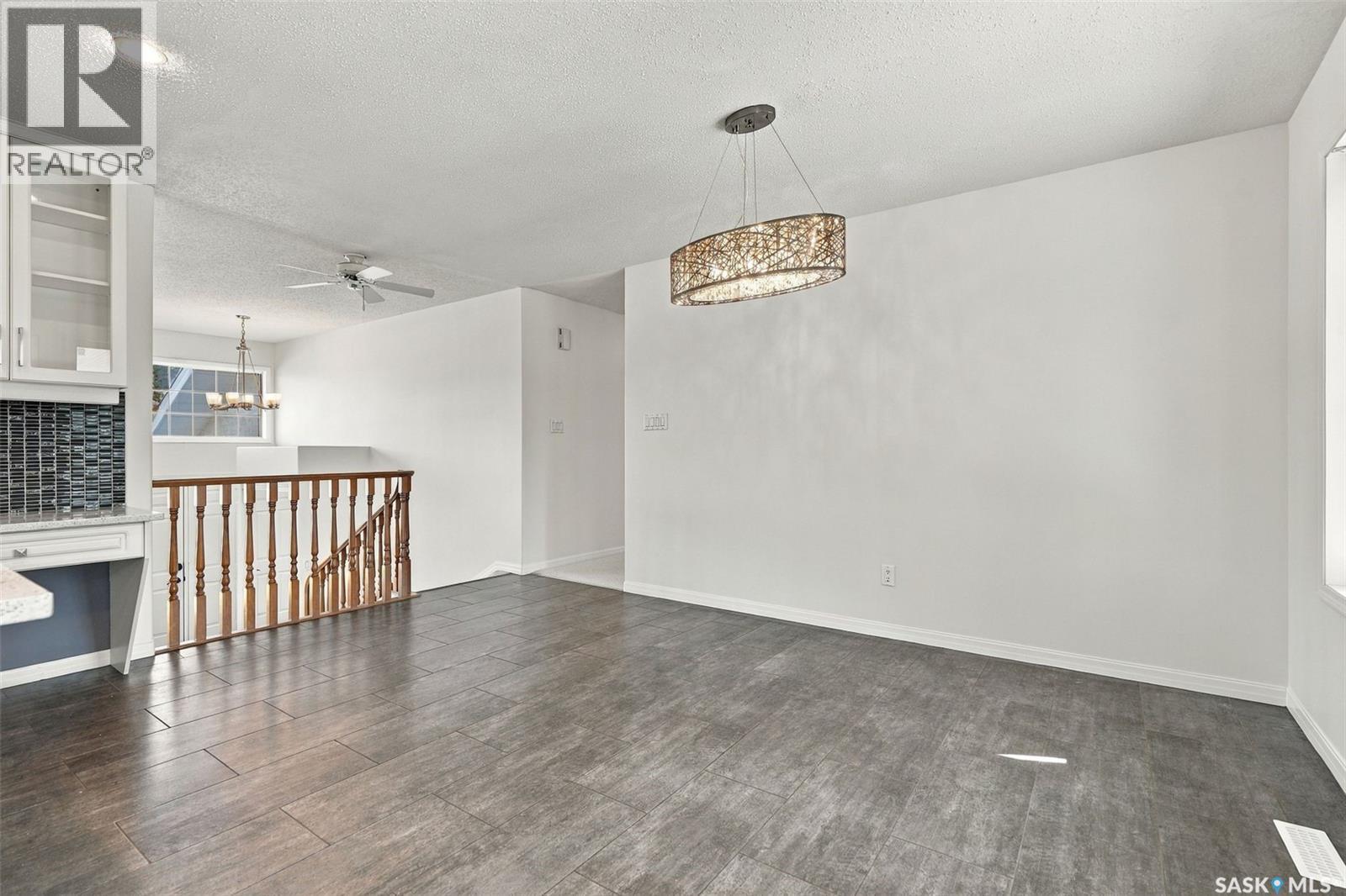 110 Braeshire Lane, Saskatoon, SK