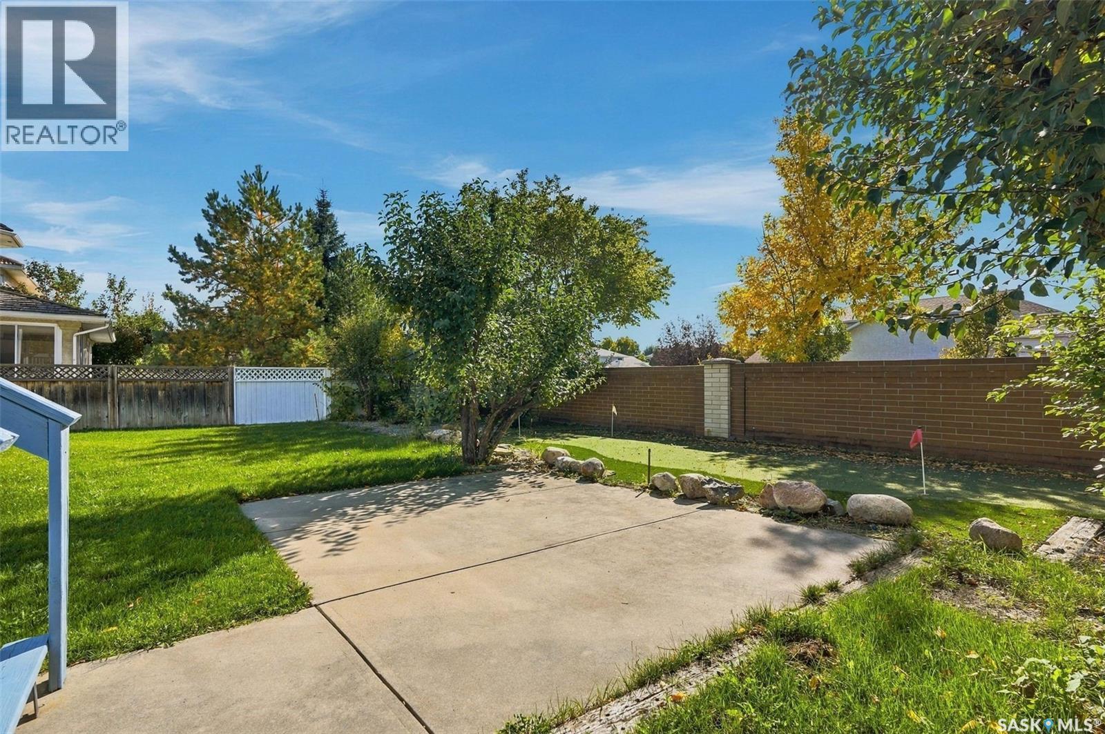 110 Braeshire Lane, Saskatoon, SK