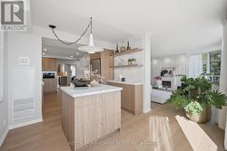 411 - 1 ABERFOYLE CRESCENT Toronto, ON M8X 2X8