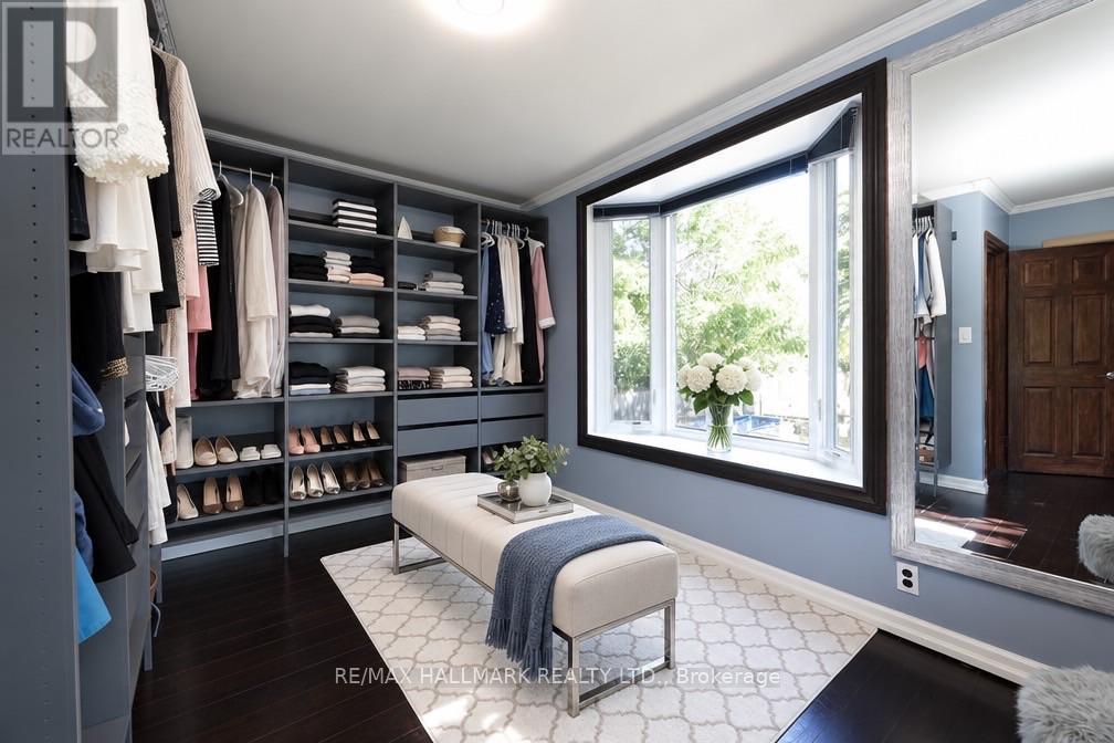 11 Brookside Drive, Mississauga, ON