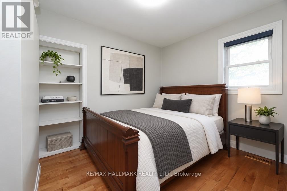 11 Brookside Drive, Mississauga, ON