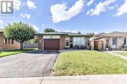 3661 KEENAN CRESCENT Mississauga, ON L4T 3M1