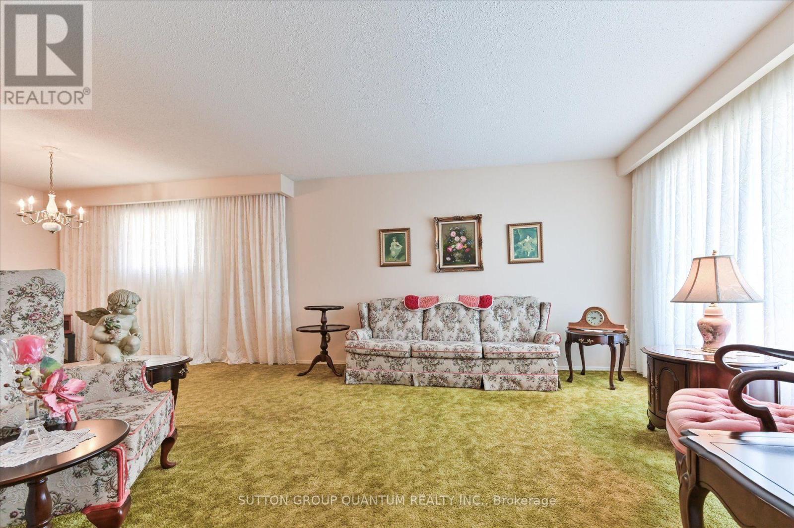 3661 Keenan Crescent, Mississauga, ON