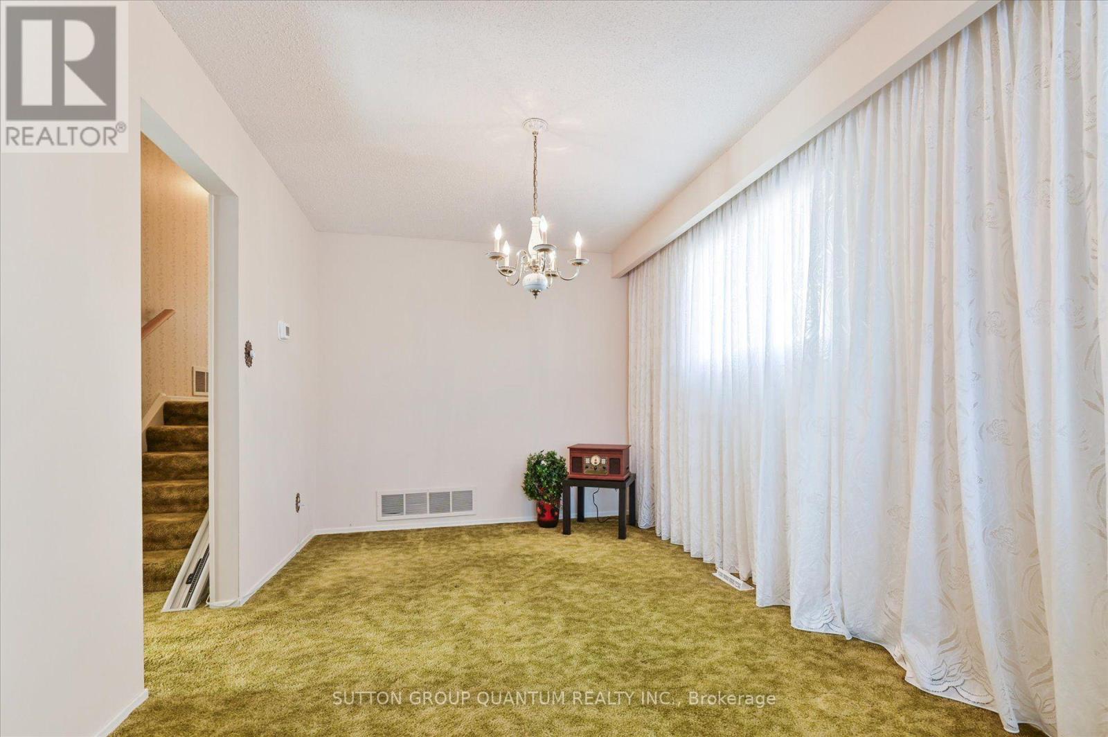 3661 Keenan Crescent, Mississauga, ON