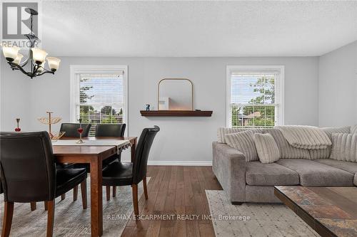 10 Krafty Court, Hamilton, ON 