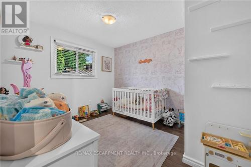 10 Krafty Court, Hamilton, ON 