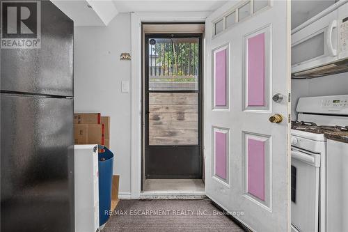 10 Krafty Court, Hamilton, ON 