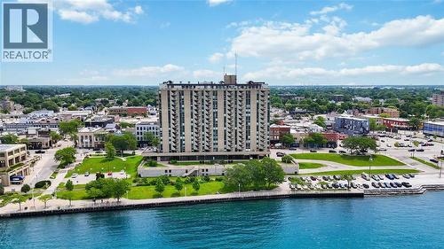 155 FRONT STREET North Unit# 1504  Sarnia, ON N7T 7V5