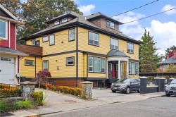 1064 Beverley Pl Victoria, BC V8S 3Z8