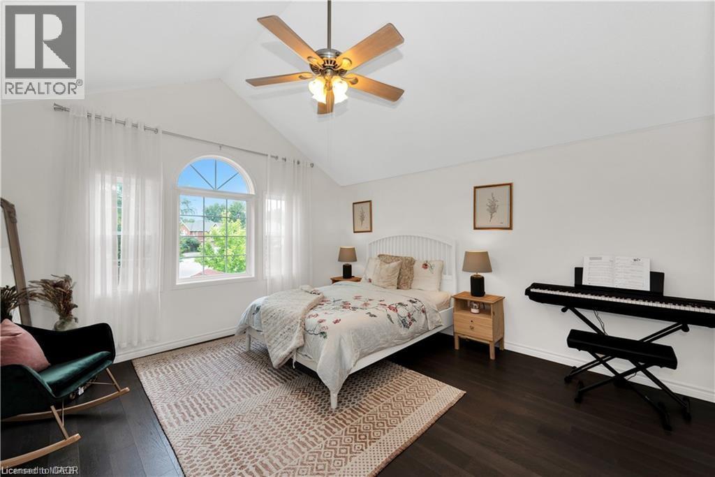 166 Kovac Road, Cambridge, ON