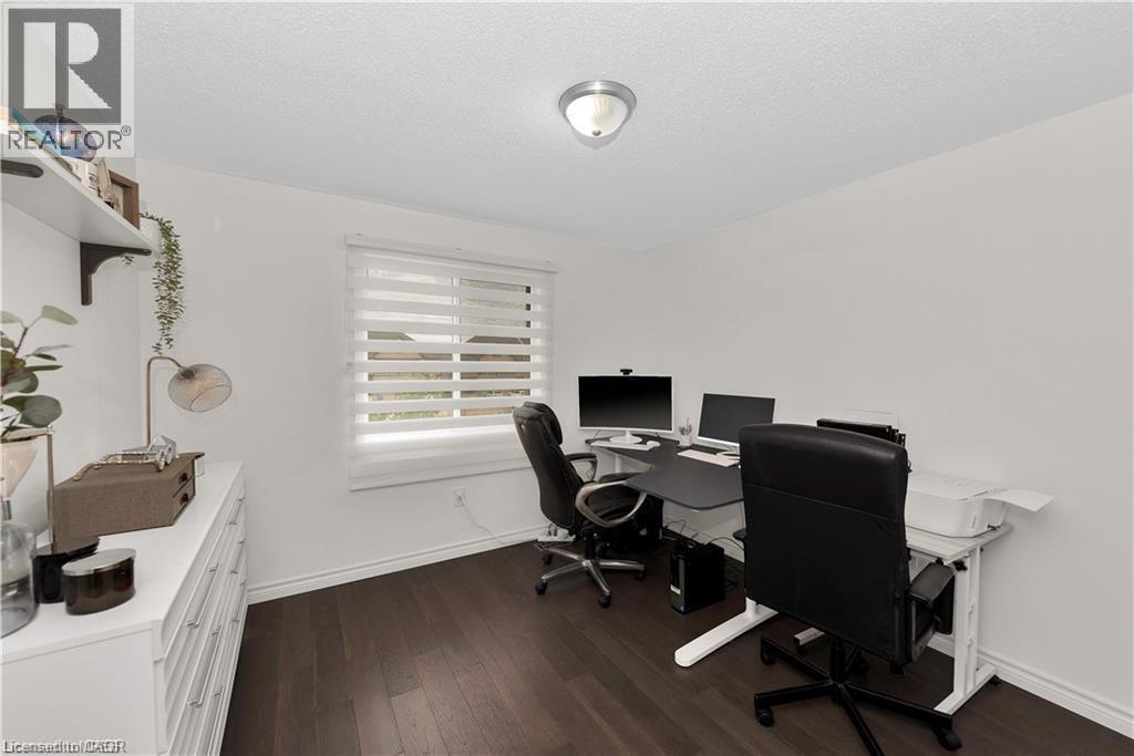 166 Kovac Road, Cambridge, ON