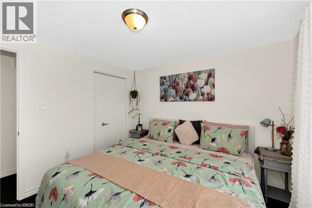 166 Kovac Road, Cambridge, ON