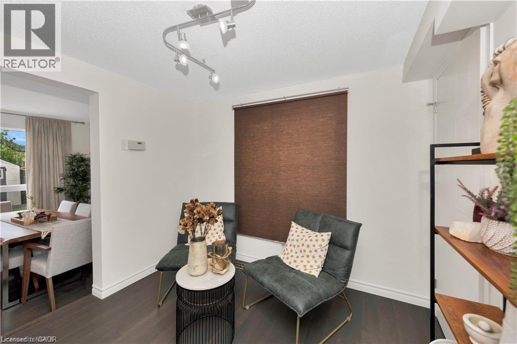 166 Kovac Road, Cambridge, ON