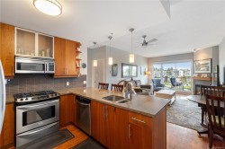 #607-194 Beachside Dr Parksville, BC V9P 0B1
