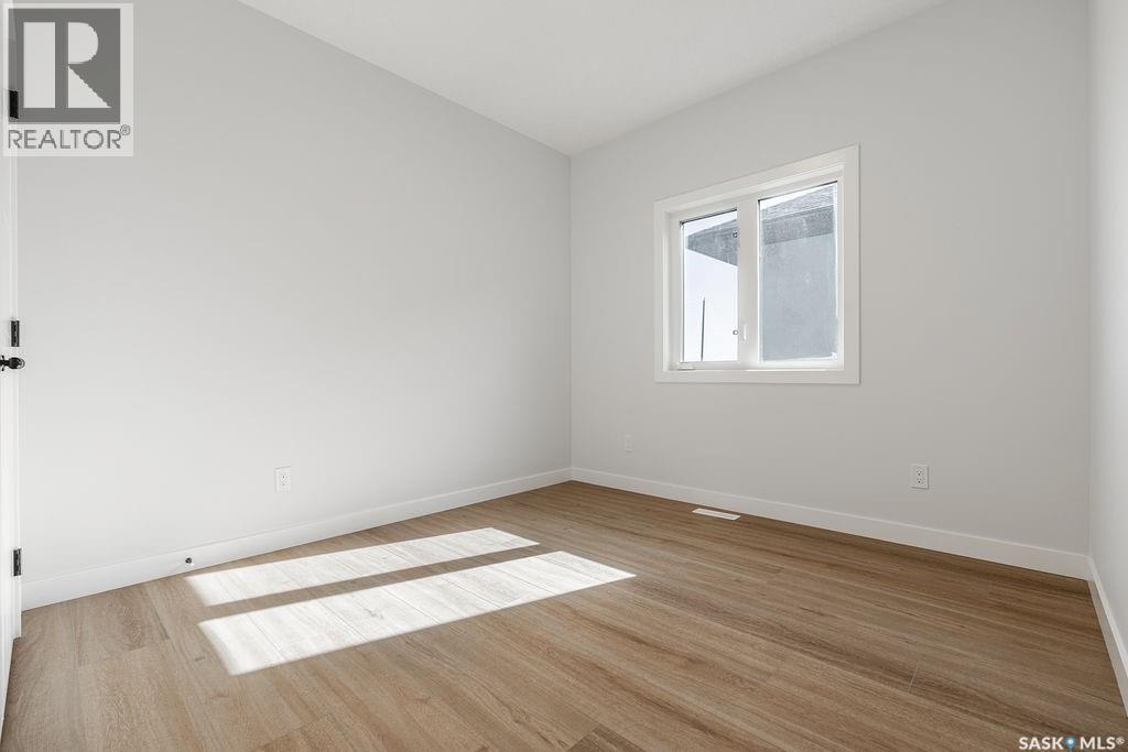 492 Woolf Bend, Saskatoon, SK