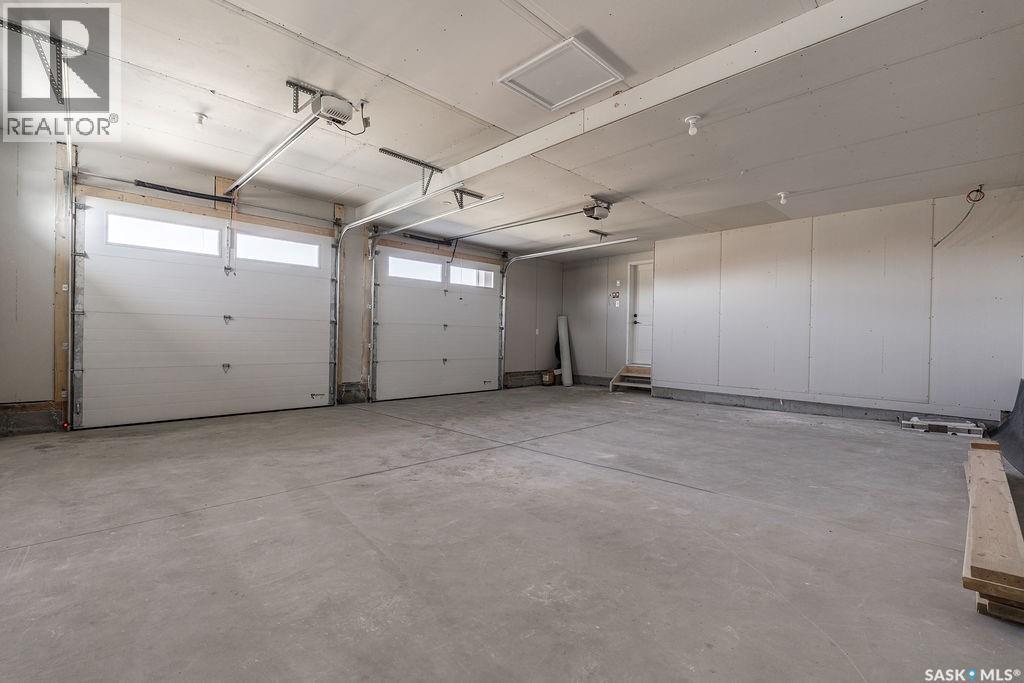 492 Woolf Bend, Saskatoon, SK