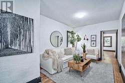 16 BARRINGTON AVENUE London North (North N), ON N6H 1J9