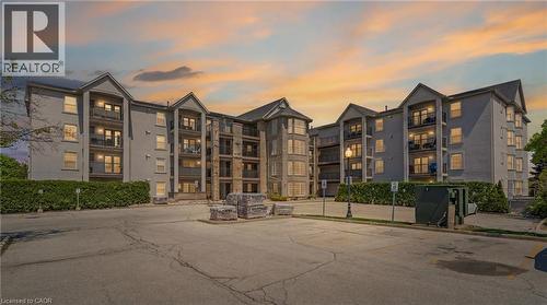 1421 WALKERS Line Unit# 209  Burlington, ON L7M 4P4