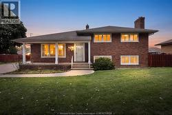 1599 PARTINGTON AVENUE Windsor, ON N9B 2P7