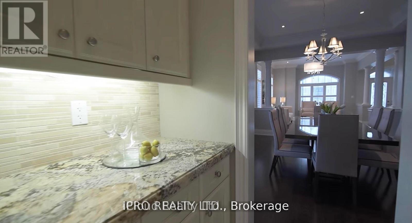 5116 Summersky Court, Mississauga, ON
