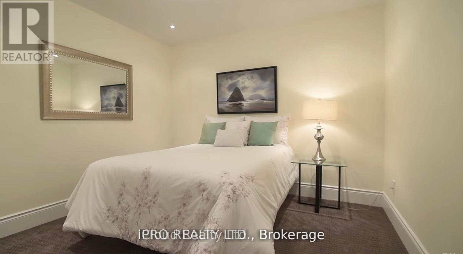 5116 Summersky Court, Mississauga, ON