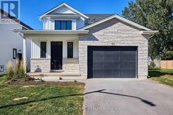 185 HODGKINS AVENUE Thorold (Allanburg/Thorold South), ON L2V 1M2