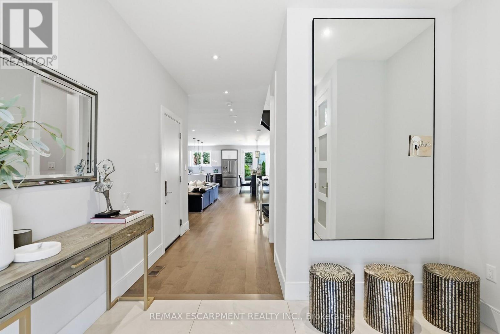 65 Forest Avenue, Mississauga, ON