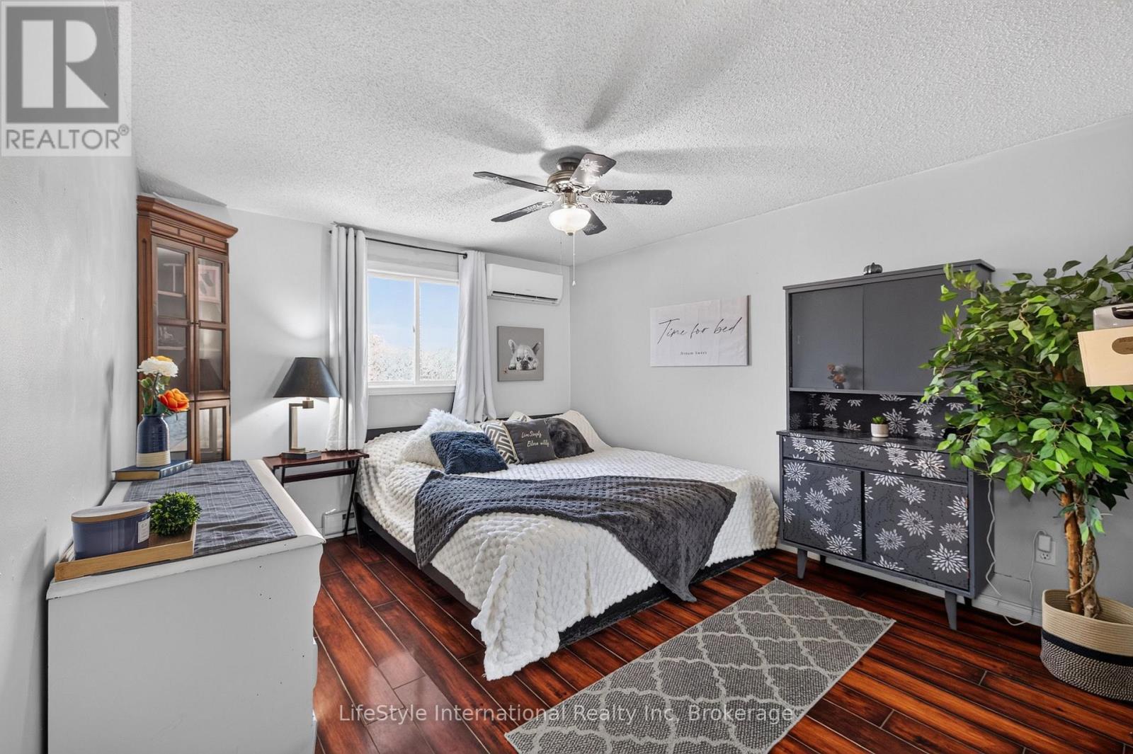 Bedroom - 18 Camrose Court, Kitchener, ON
