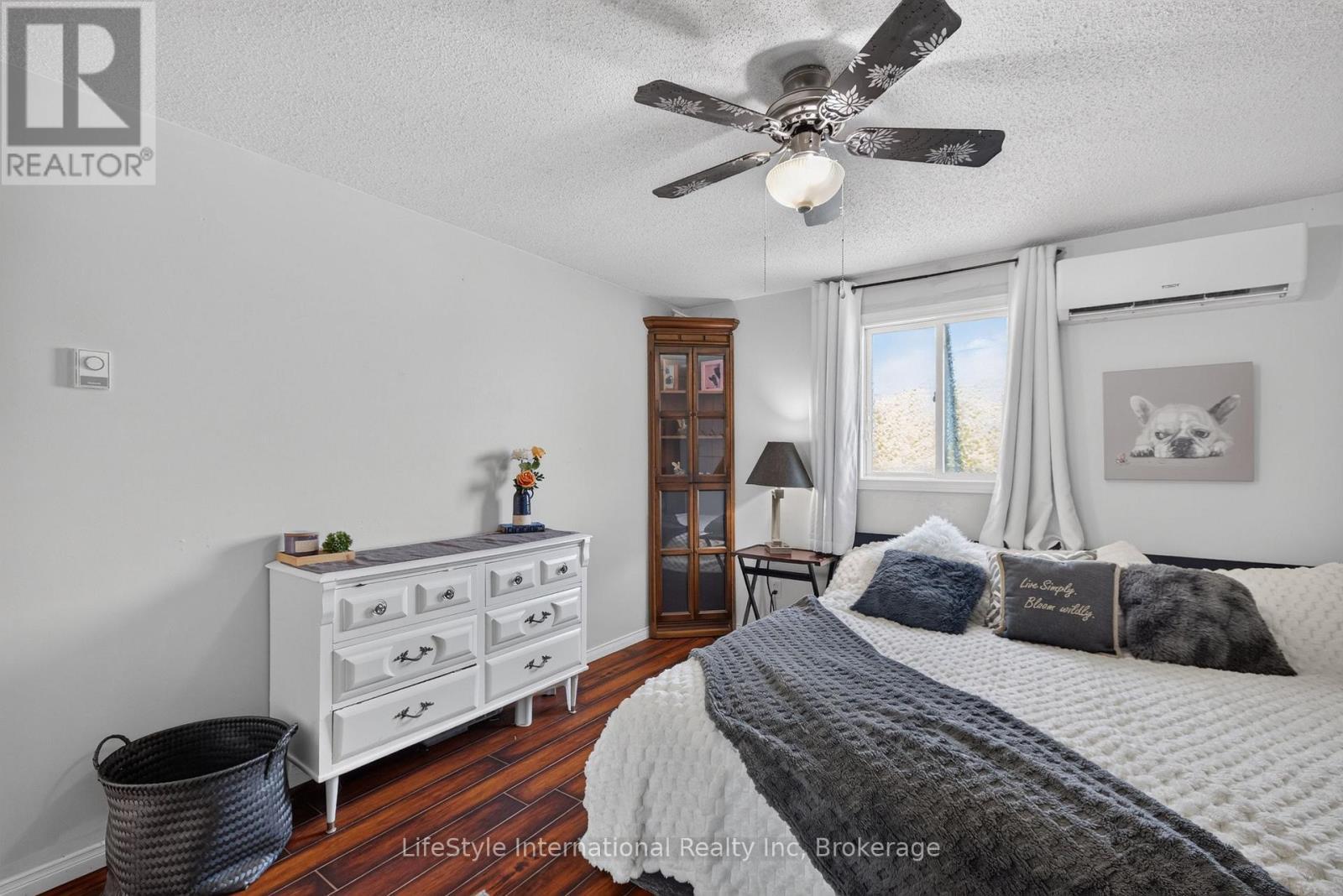 Bedroom - 18 Camrose Court, Kitchener, ON