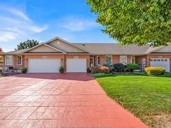 2211 CHATEAU Avenue Windsor, ON N8P 1N6