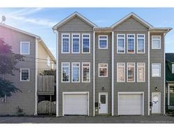 152 Duke ST Saint John, NB E2L 1N6