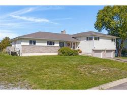 7 Buena Vista AVE Saint John, NB E2M 2S7