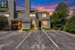 253 - 13 HARBOUR STREET W Collingwood, ON L9Y 5B4