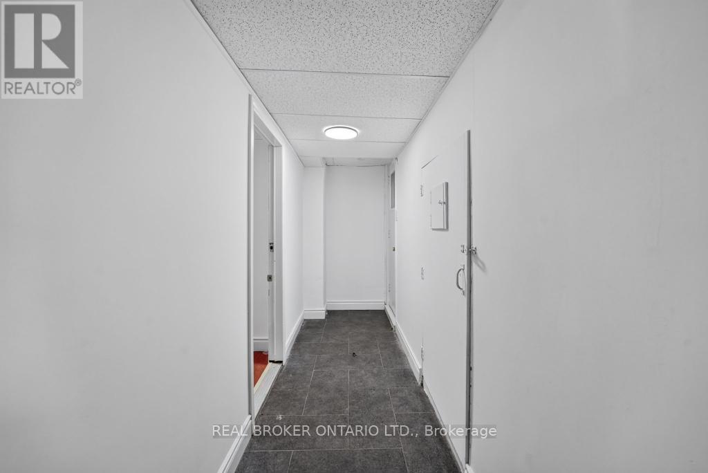 1024 Roosevelt Road, Mississauga, ON