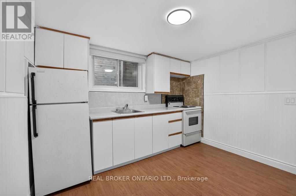 1024 Roosevelt Road, Mississauga, ON