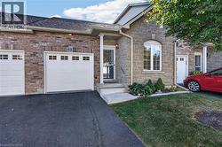 566 SOUTHRIDGE Drive Unit# 65  Hamilton, ON L9C 7W5