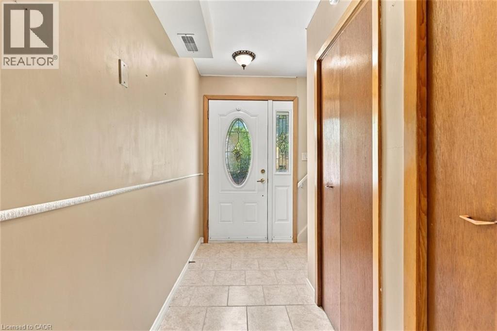 40 Kenmore Avenue, Cambridge, ON