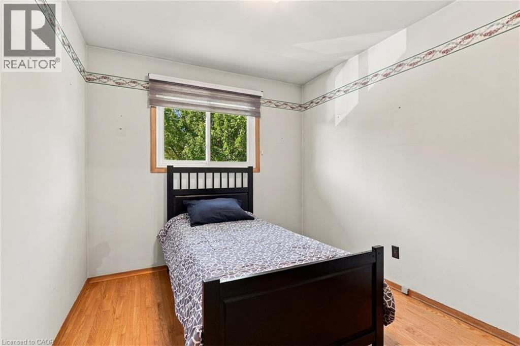 40 Kenmore Avenue, Cambridge, ON