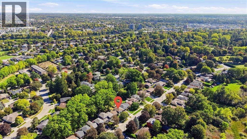 40 Kenmore Avenue, Cambridge, ON