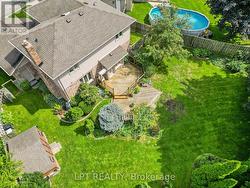 38 STONEYCREEK PLACE London North (North C), ON N5X 3X4