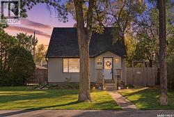 1109 Oxford STREET Saskatoon, SK S7K 0Y5