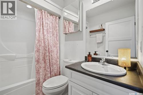 1109 Oxford Street, Saskatoon, SK 