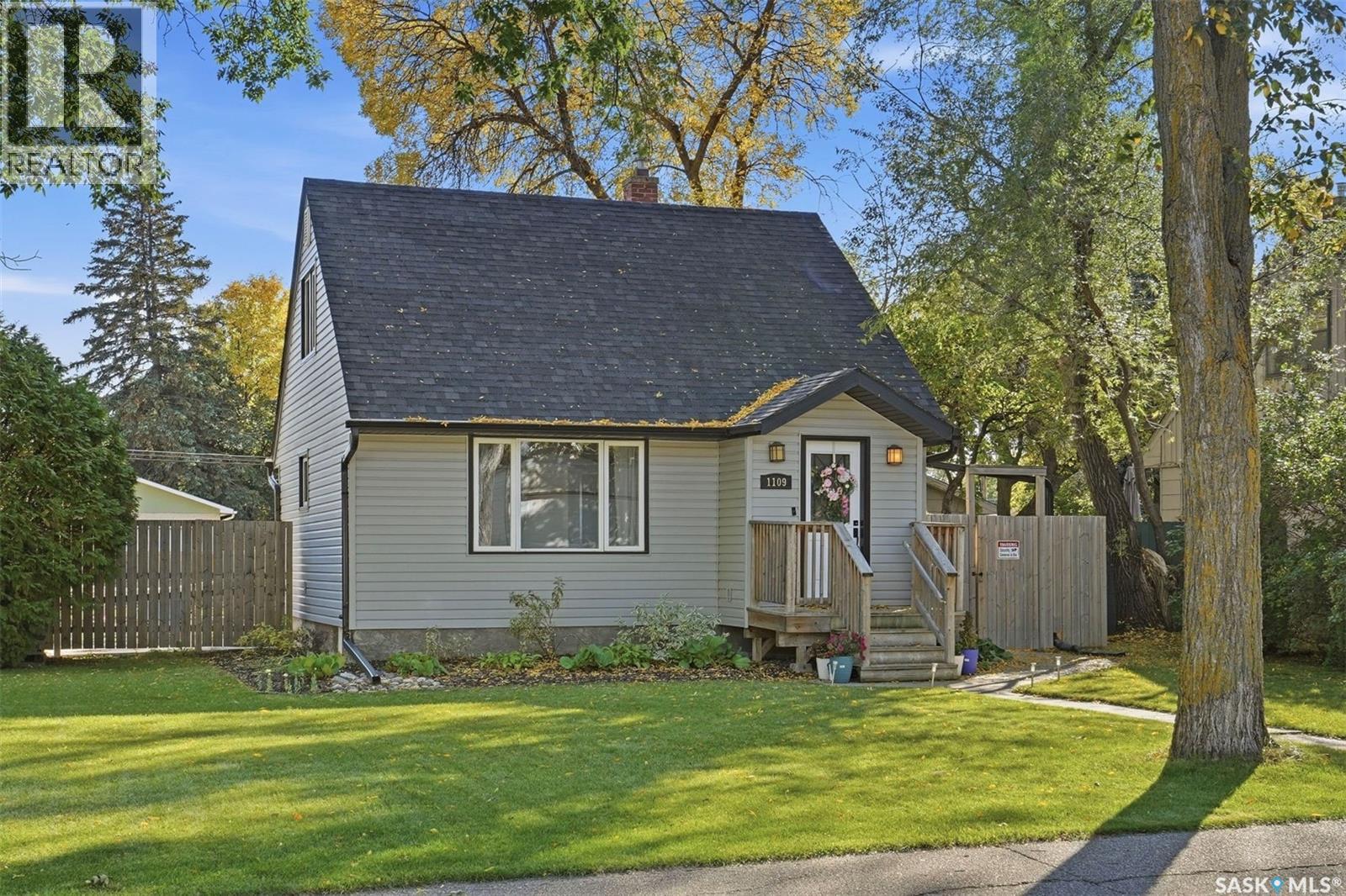 1109 Oxford Street, Saskatoon, SK