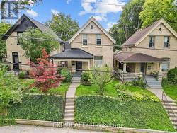 30 SPRINGBANK DRIVE London South (South E), ON N6J 1E3